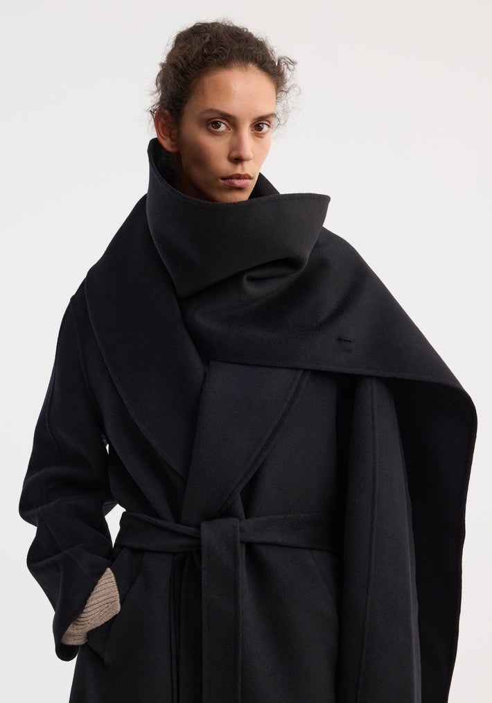 Signature double-faced scarf coat with belt | black