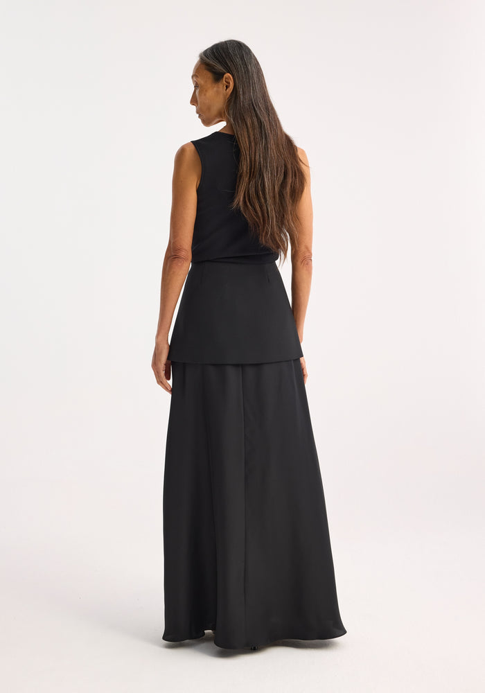 Bustier shaped knitted top | black