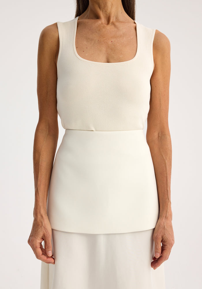 Bustier shaped knitted top | off white