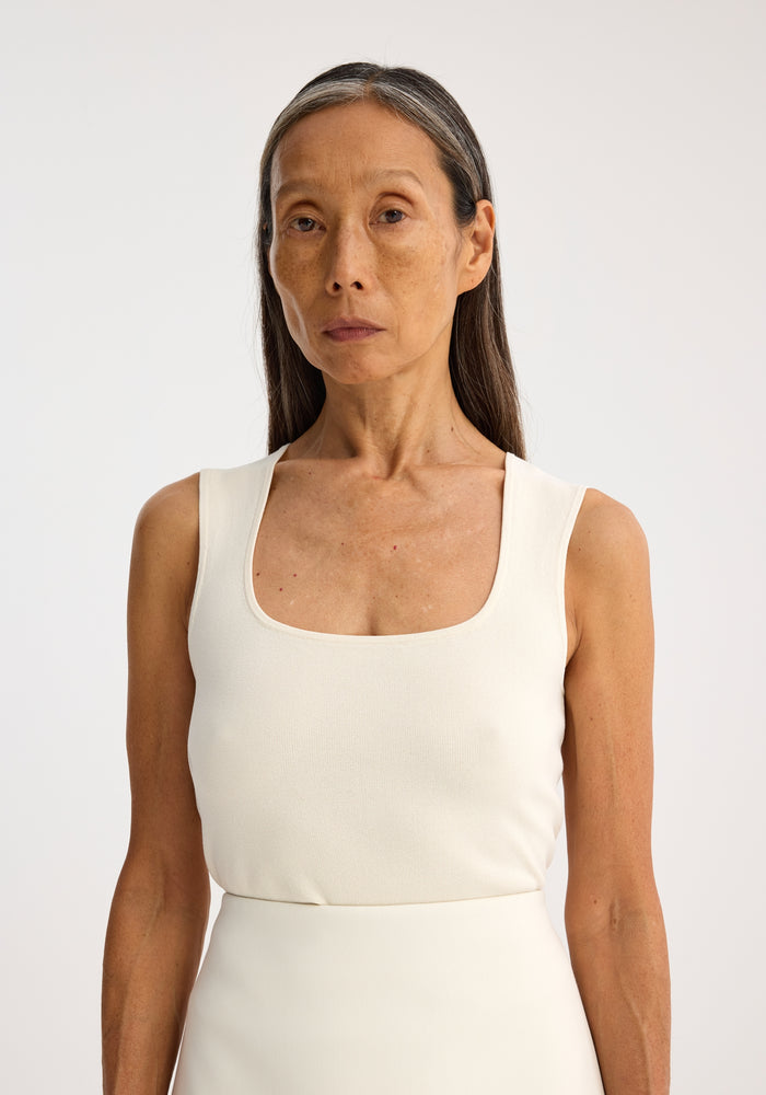 Bustier shaped knitted top | off white