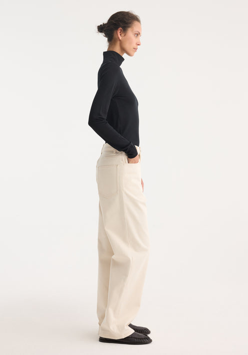 Fine merino turtleneck | black