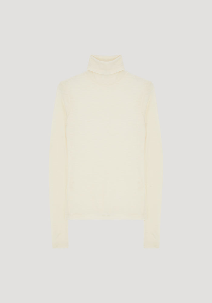 Fine merino turtleneck | off-white