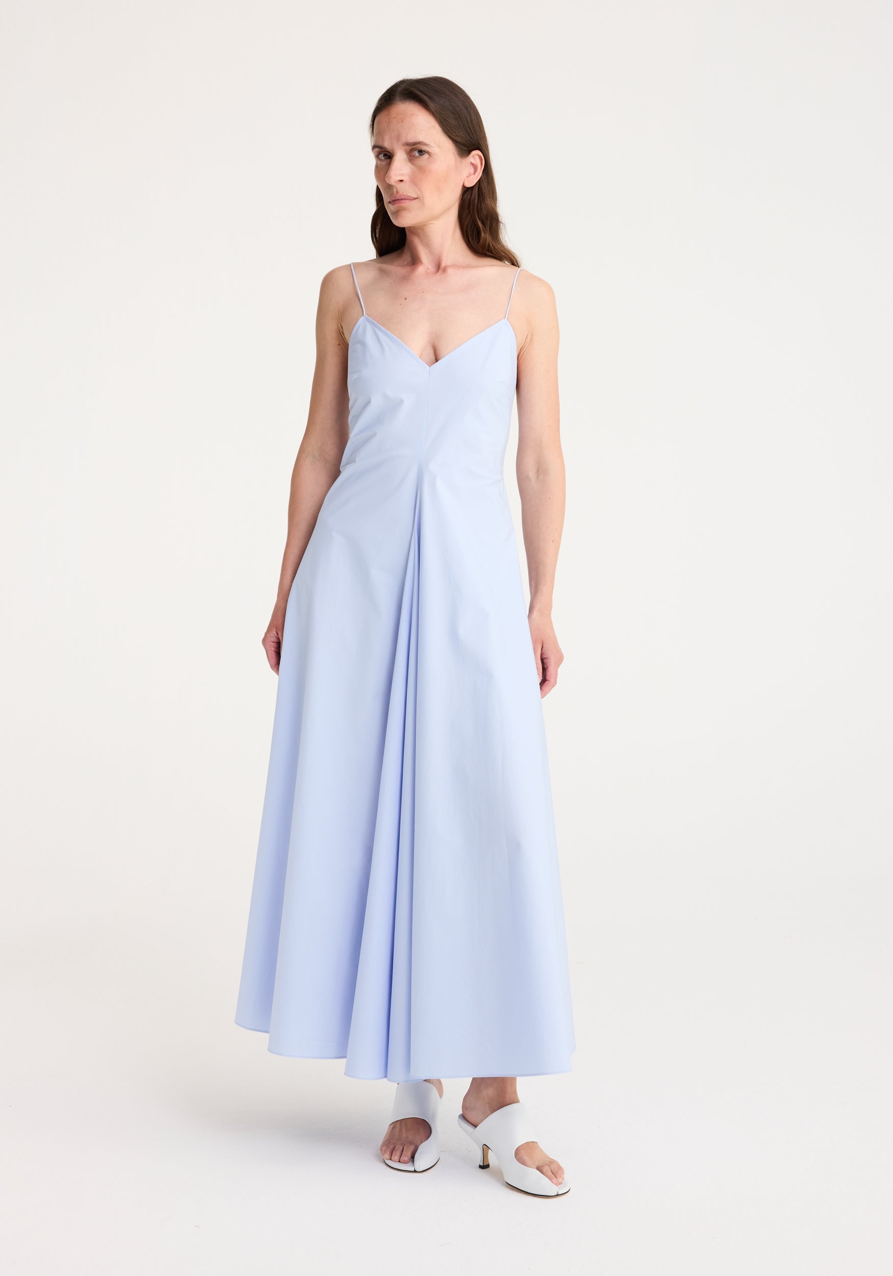 Cotton strap dress with wider hem– Róhe