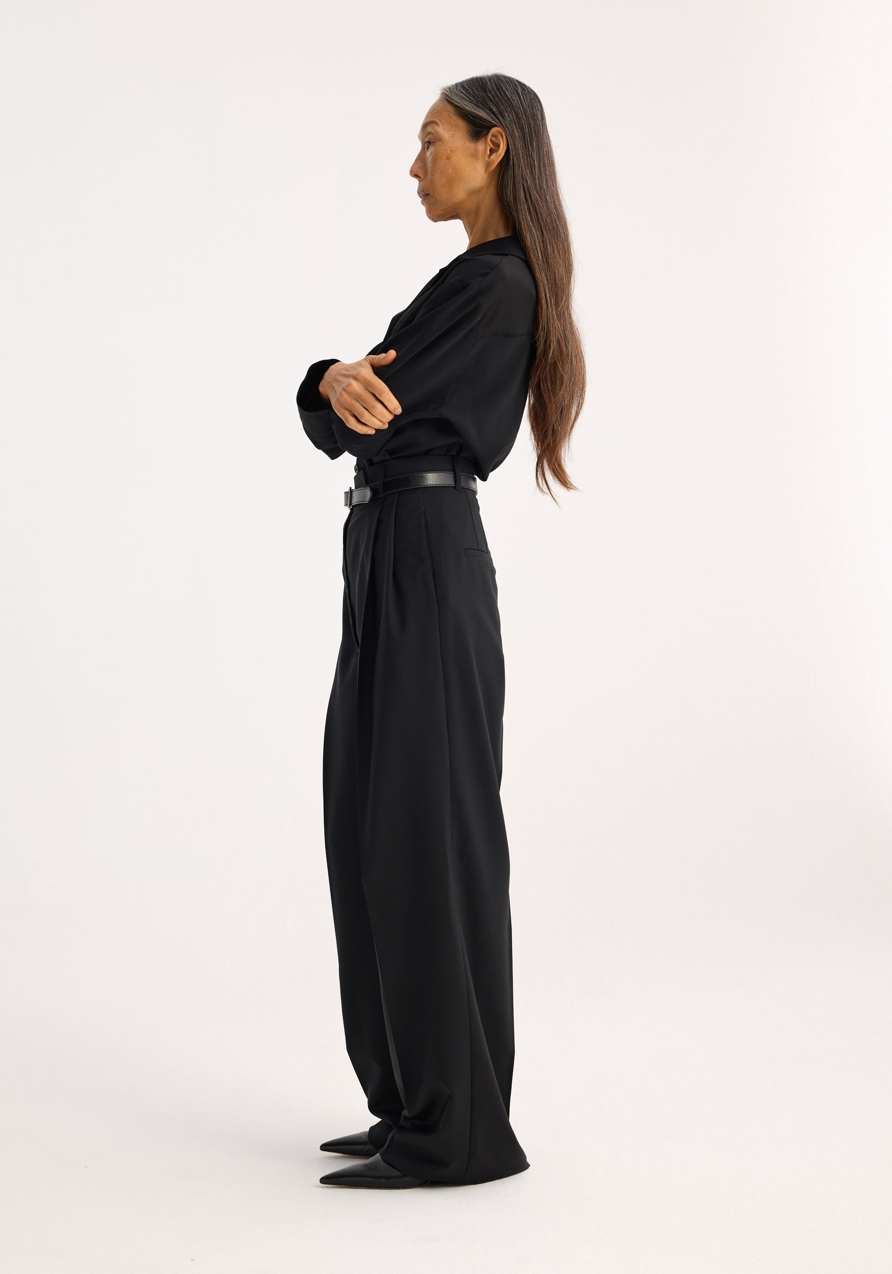 パンツ ROHE FW25 MIDWAIST TAILORED TROUSERS (416 30 024 244 454) High-waist tailored trousers– Róhe