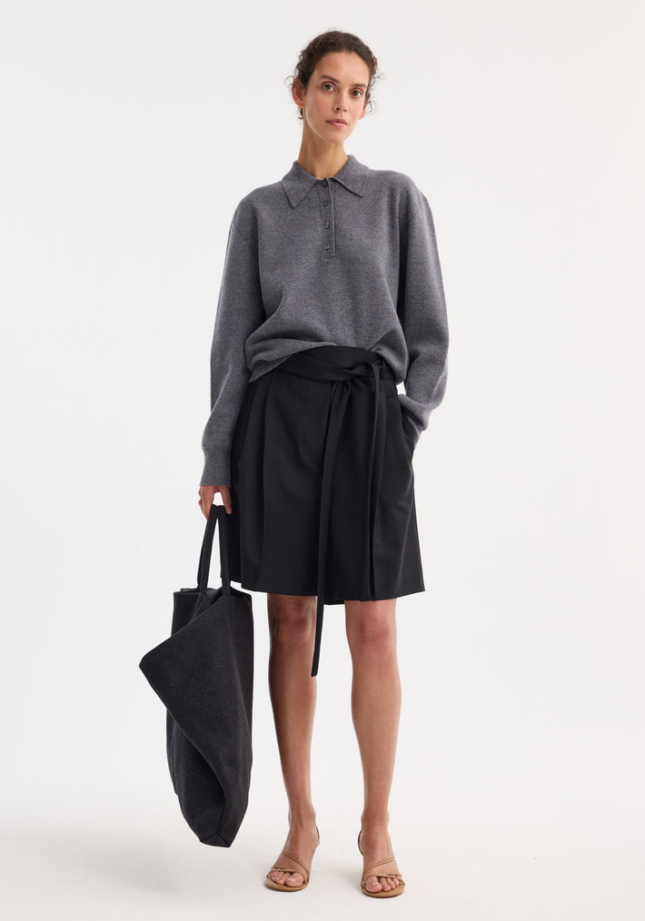 Tailored belted shorts | black