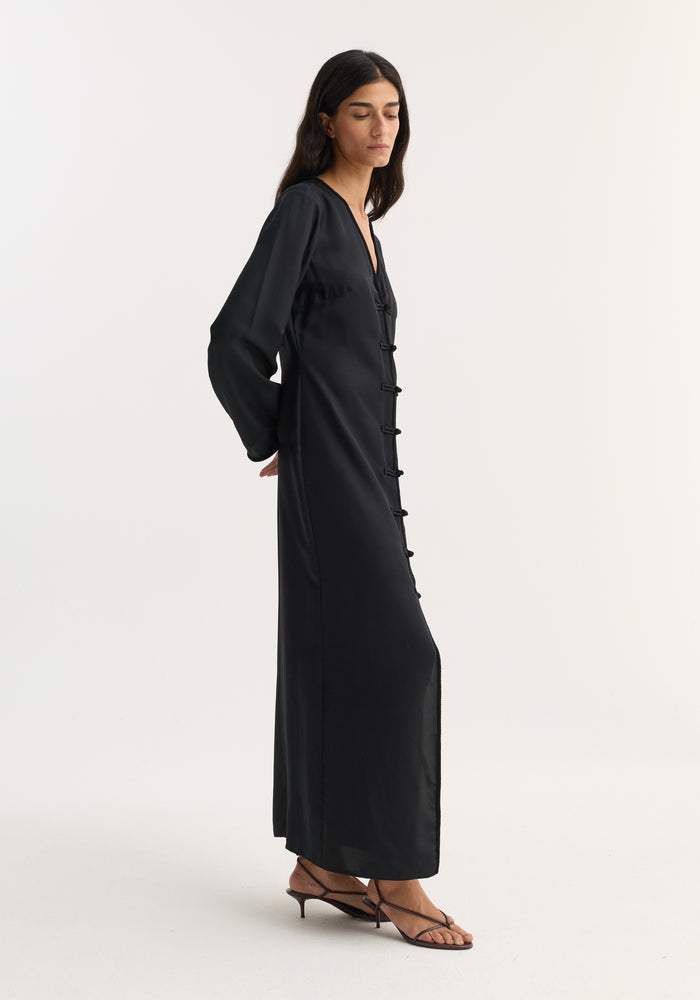 Mandarin silk dress | black