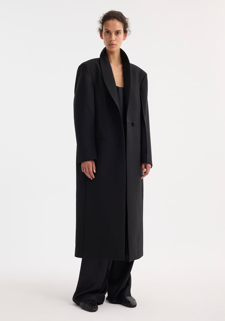 Signature opera coat | black