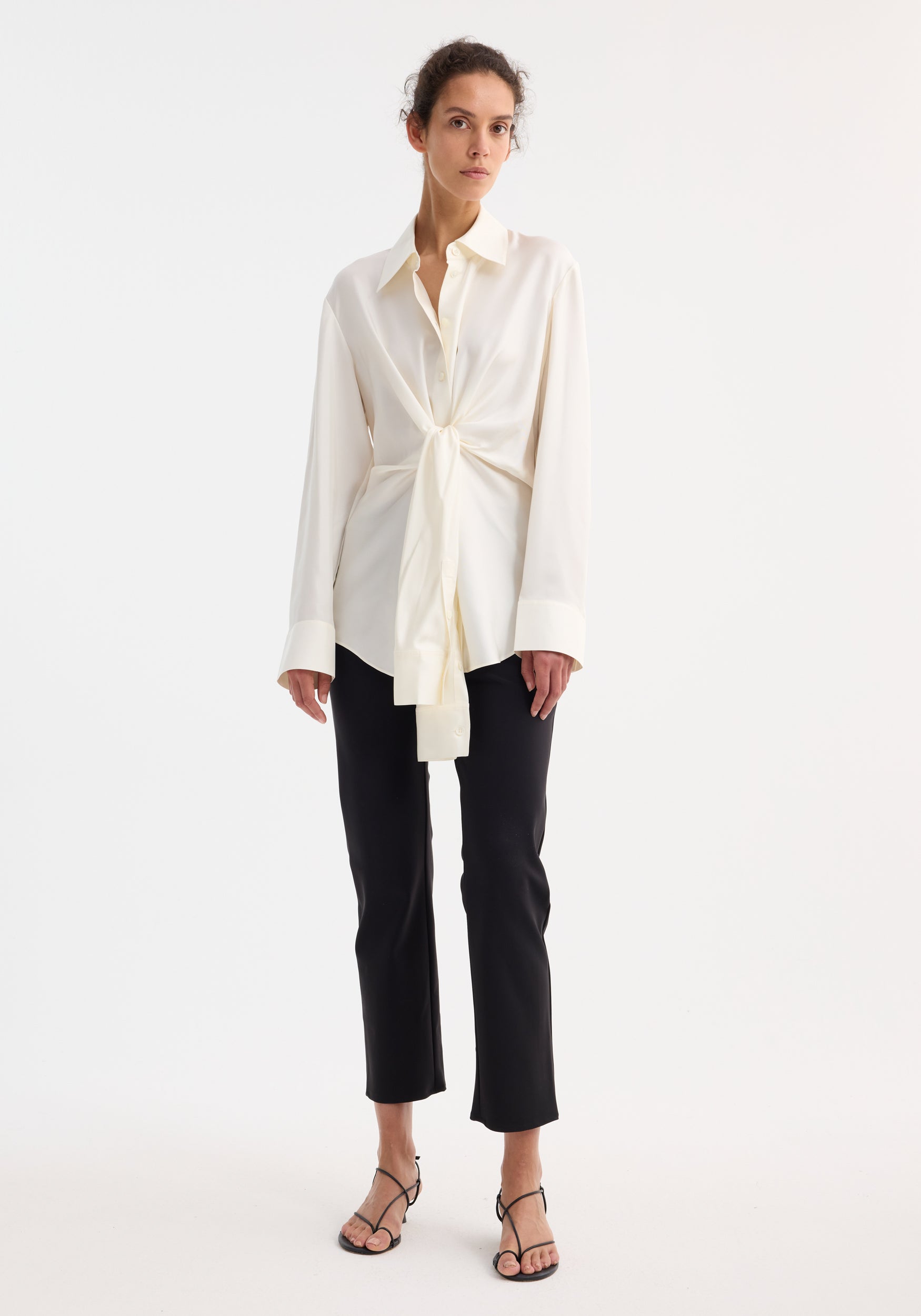 Silk knotted shirt– Róhe