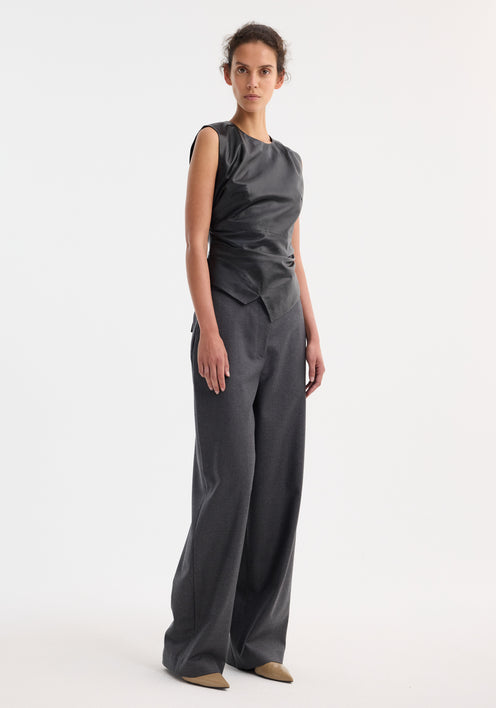 Sleeveless draped leather top | black