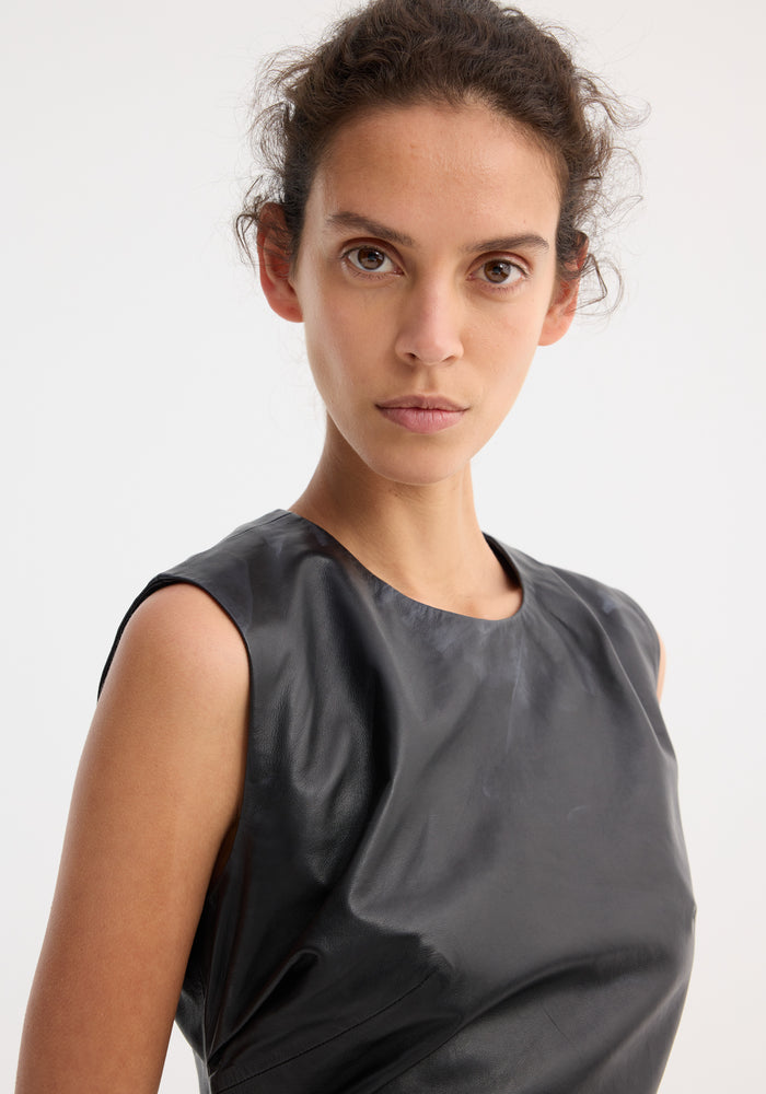 Sleeveless draped leather top | black