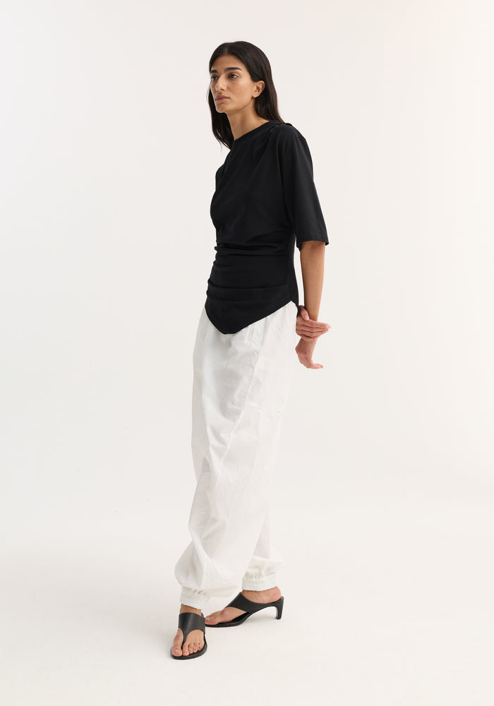 Reinvented twisted t-shirt | black