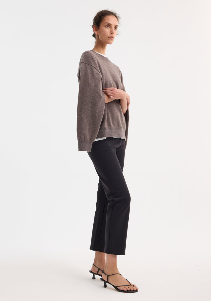 Crew-neck with open armhole | mud melange