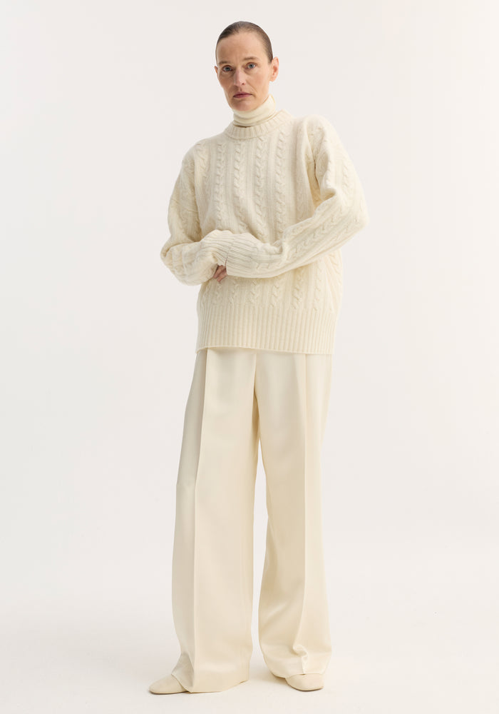 Relaxed drawstring satin trousers | cream