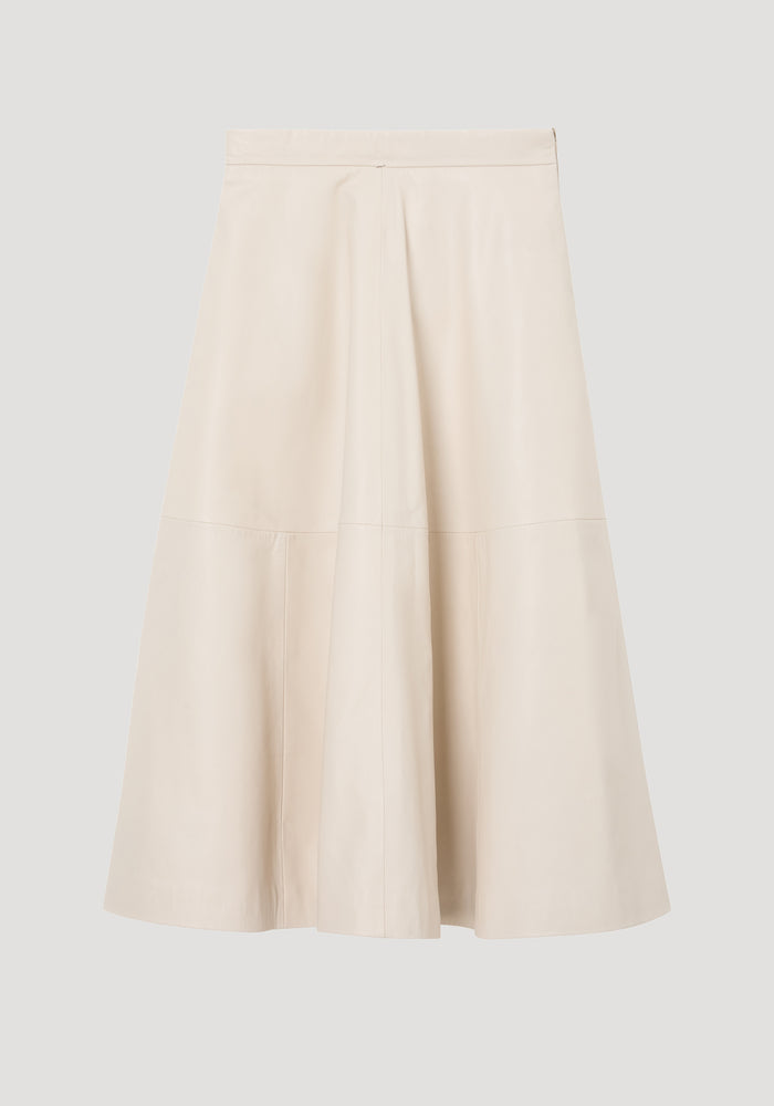 A-line leather skirt | chalk