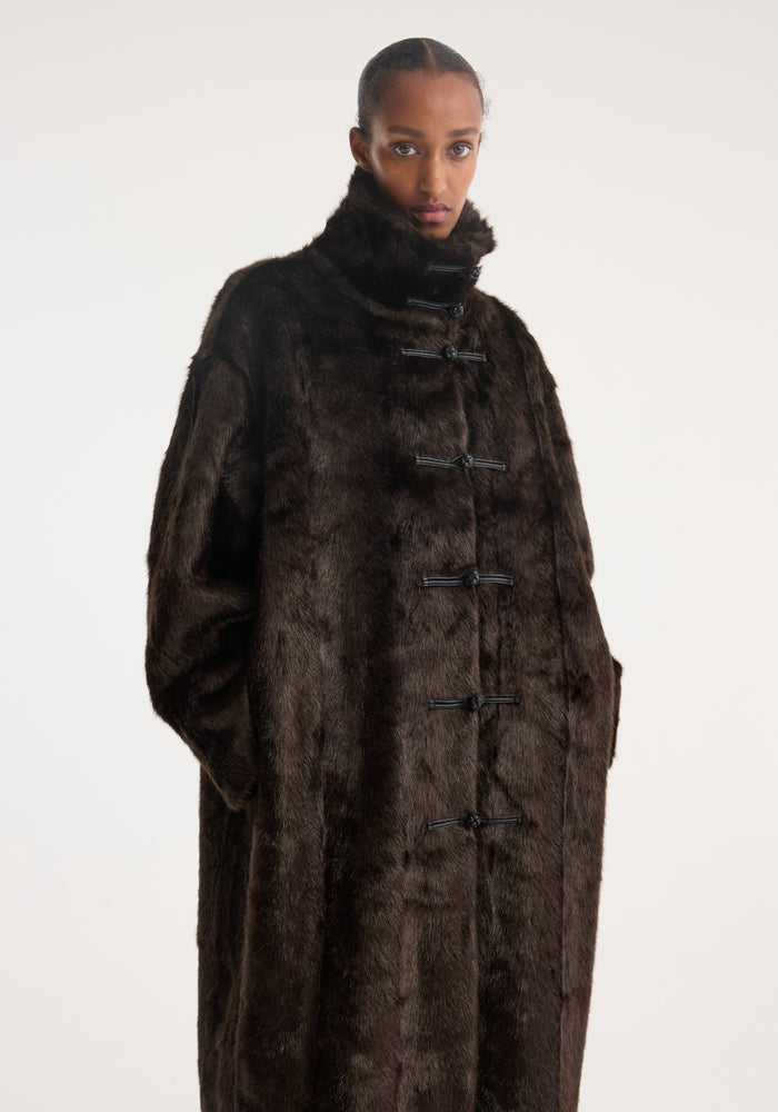 Mandarin faux fur coat | dark brown