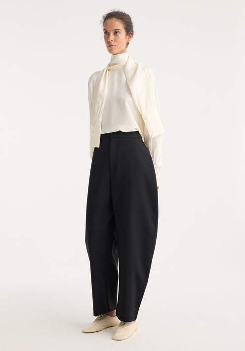 Sculptural trousers | black