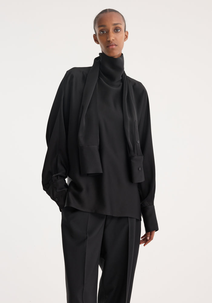 Foulard satin top | black