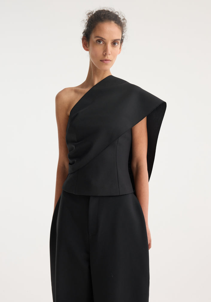 One-shoulder cape top | black