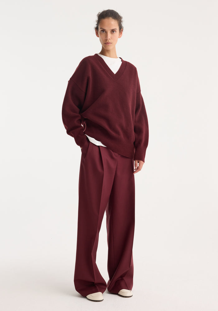 Mid-waist tailored trousers | burgundy