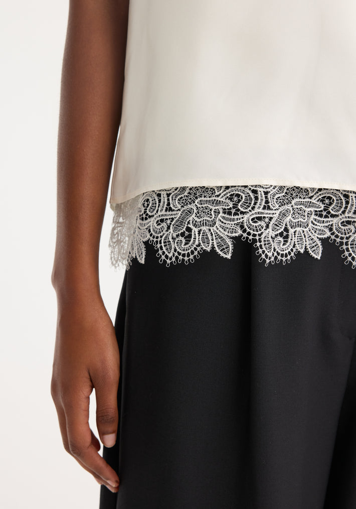 Lace-trimmed silk top | cream