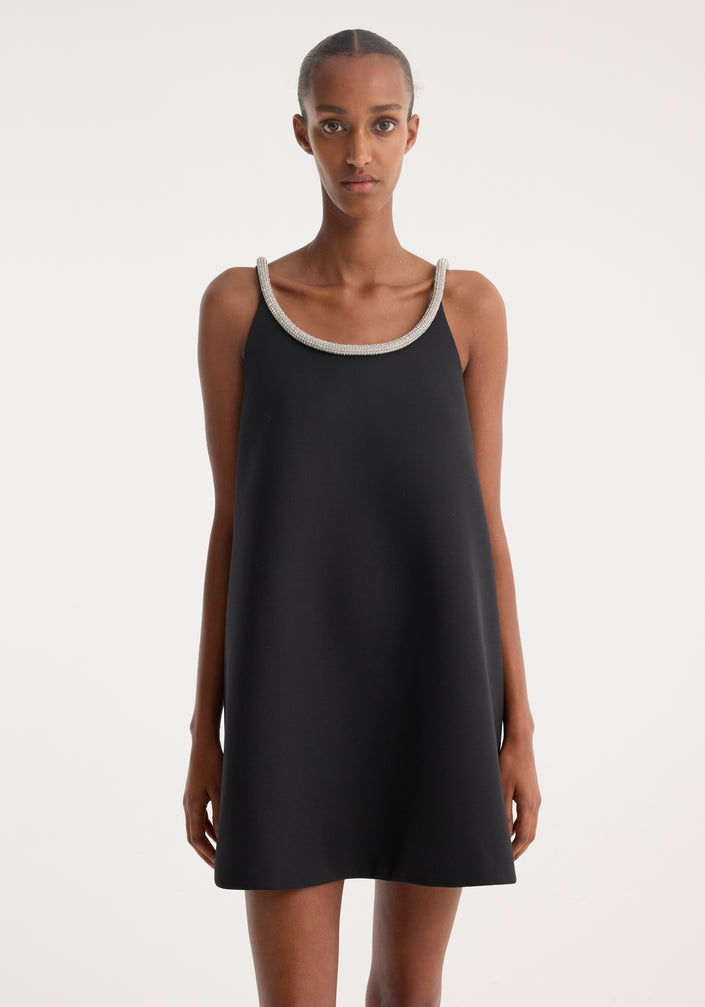 A-line appliqué dress | black