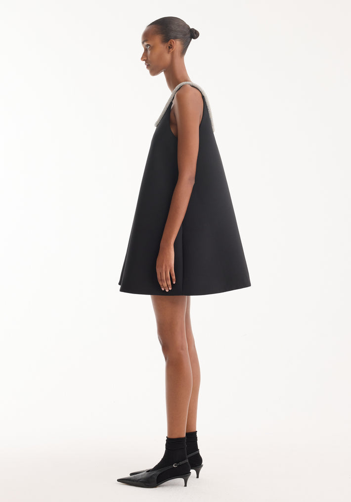 A-line appliqué dress | black