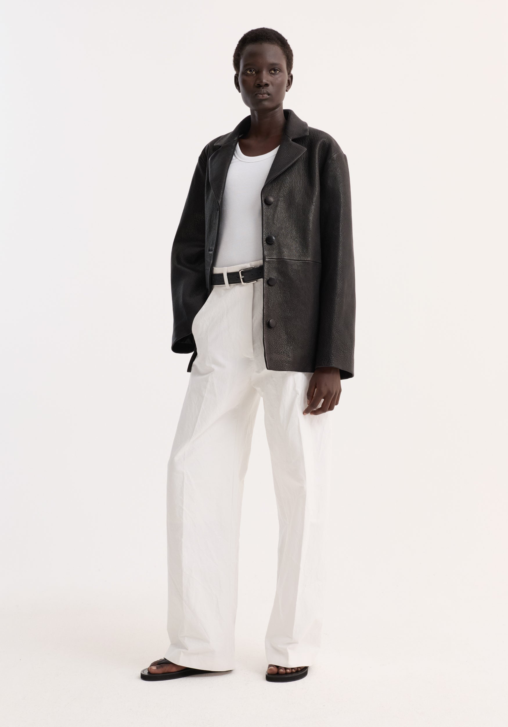 Leather jacket with small lapel– Róhe