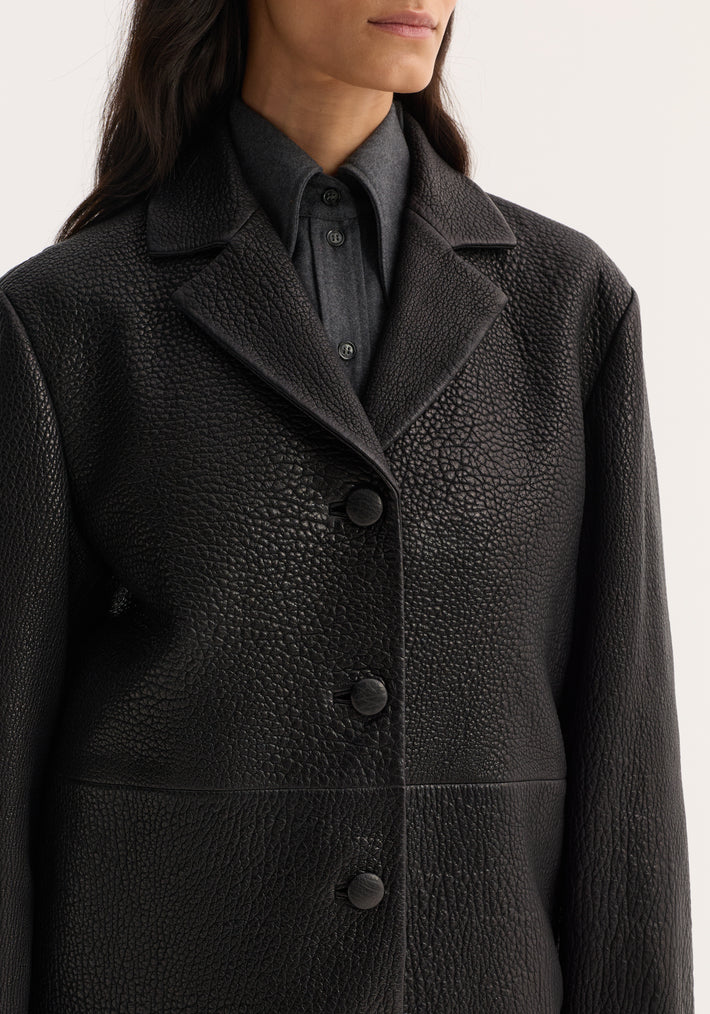 Leather jacket with small lapel | black