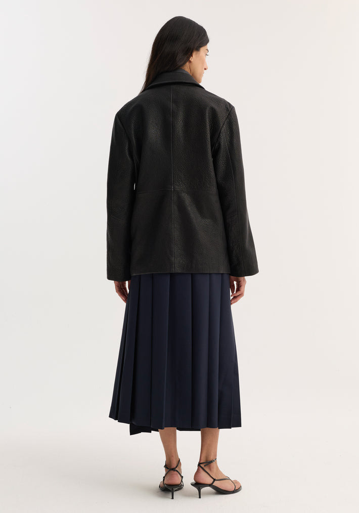 Leather jacket with small lapel | black