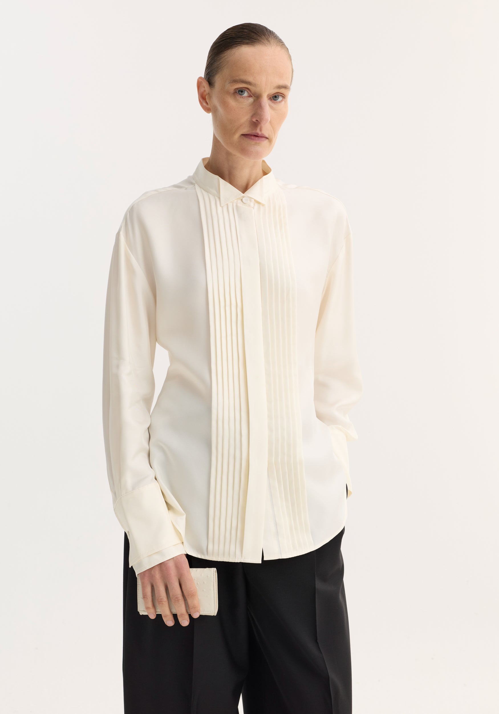 Shaped tuxedo silk shirt– Róhe