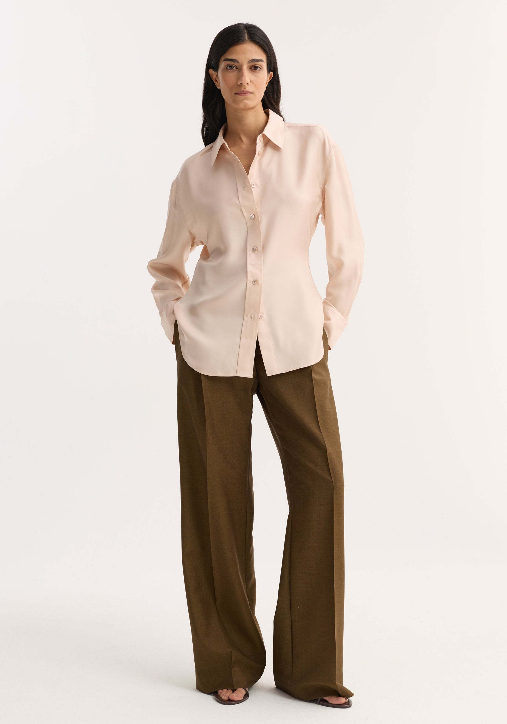 Silk shaped shirt– Róhe
