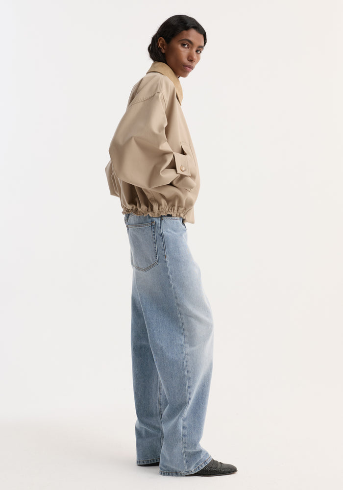 Suede collar blouson jacket | sand