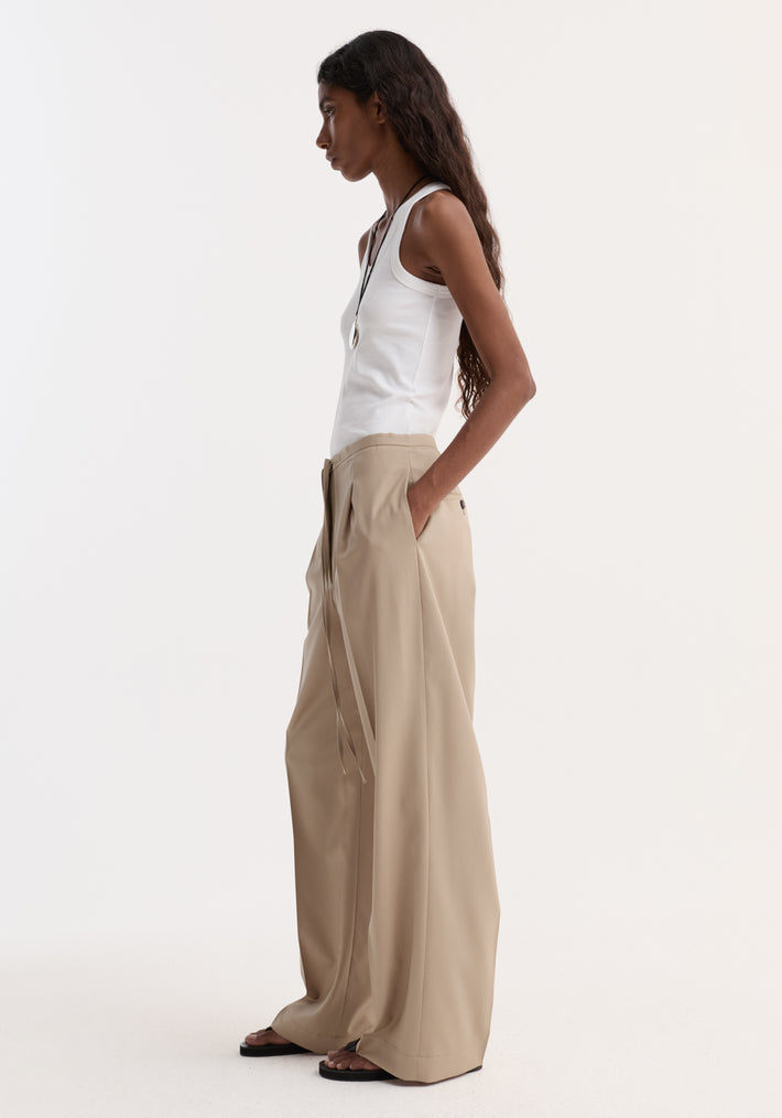 Relaxed drawstring trousers | beige