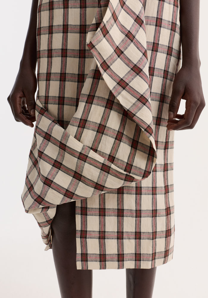 Draped check skirt | red table check