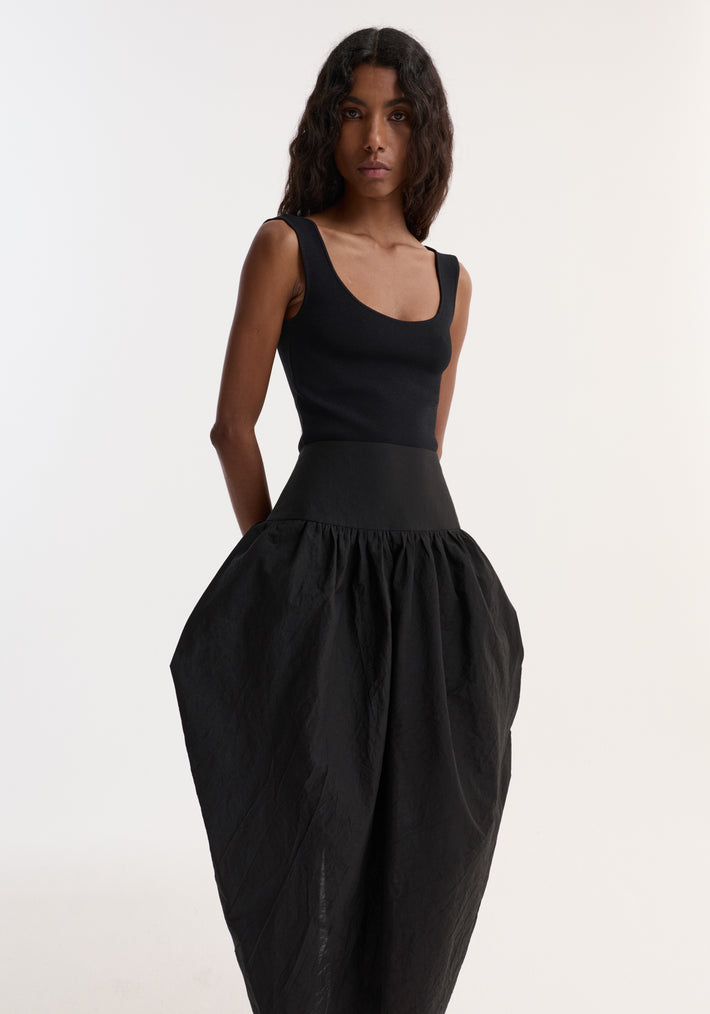 Sculptural volume skirt | black