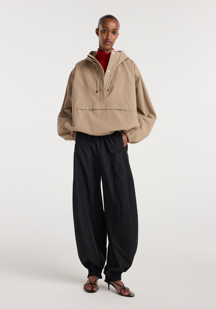 Hooded anorak | beige