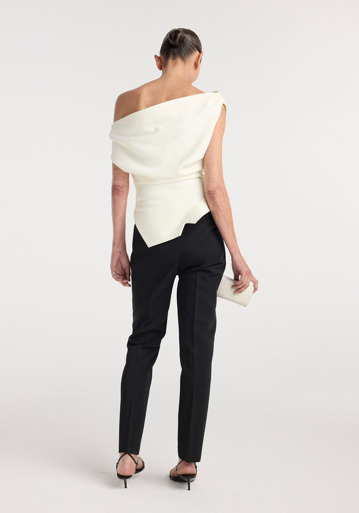 Off shoulder lapel top | off white