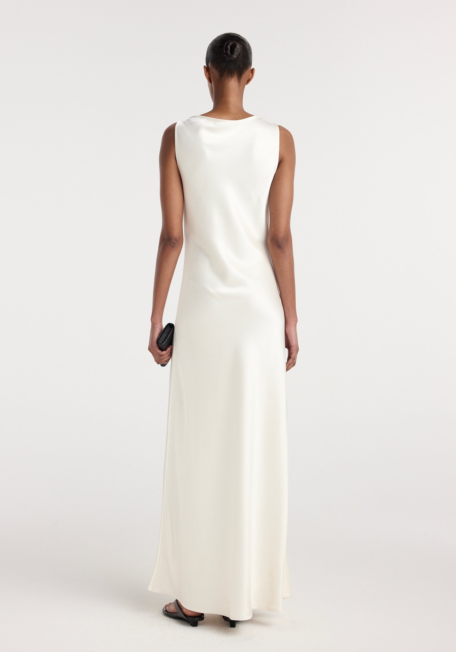 how long is a 33 inch dress 33 inch bust, 28 inch waist, 33 inch length, size