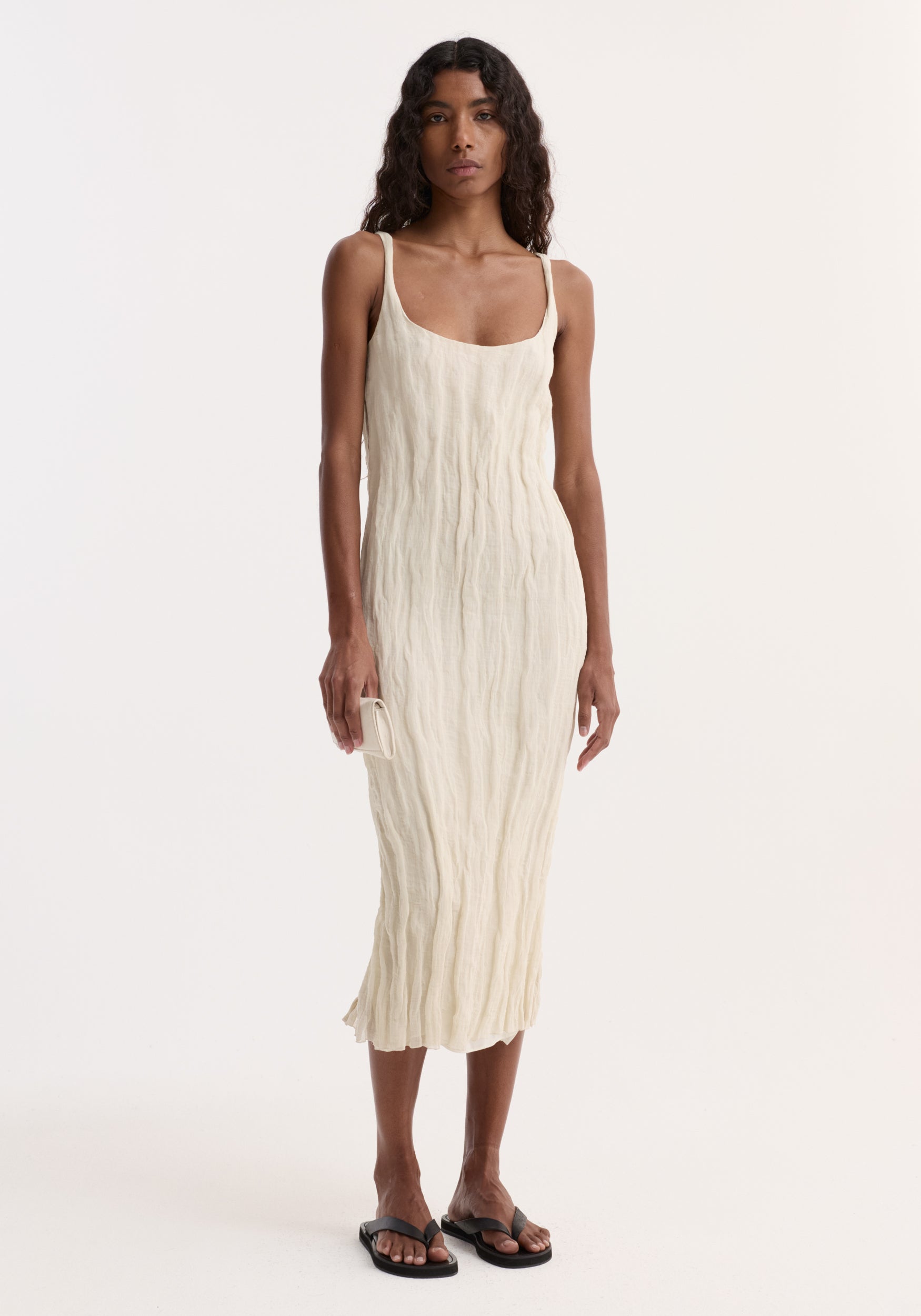Textured square neck dress– Róhe