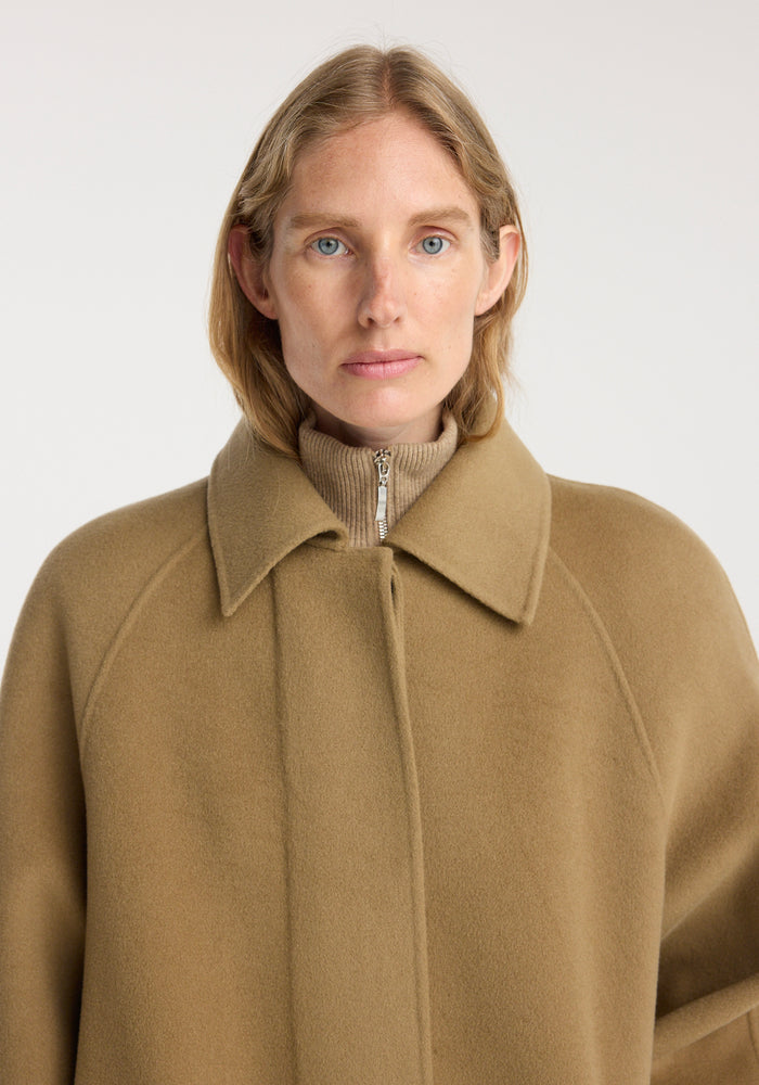 Double-faced wool padded coat | camel
