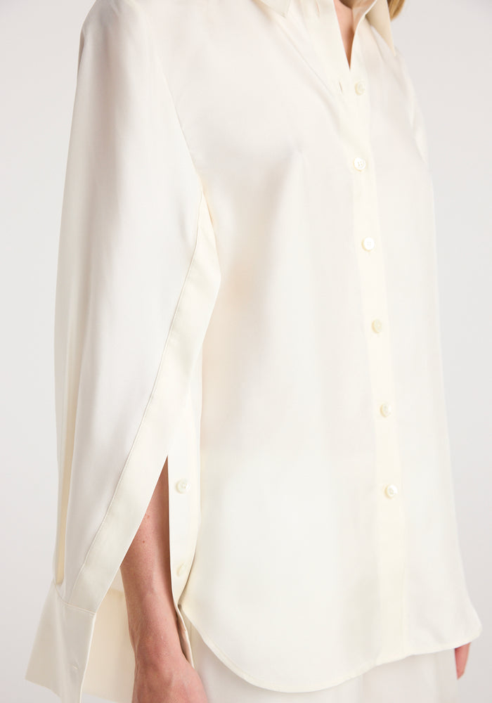 Silk open-sleeve detailed shirt | cream