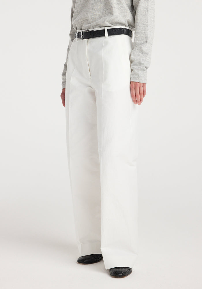 Classic loose fit chino | optic white