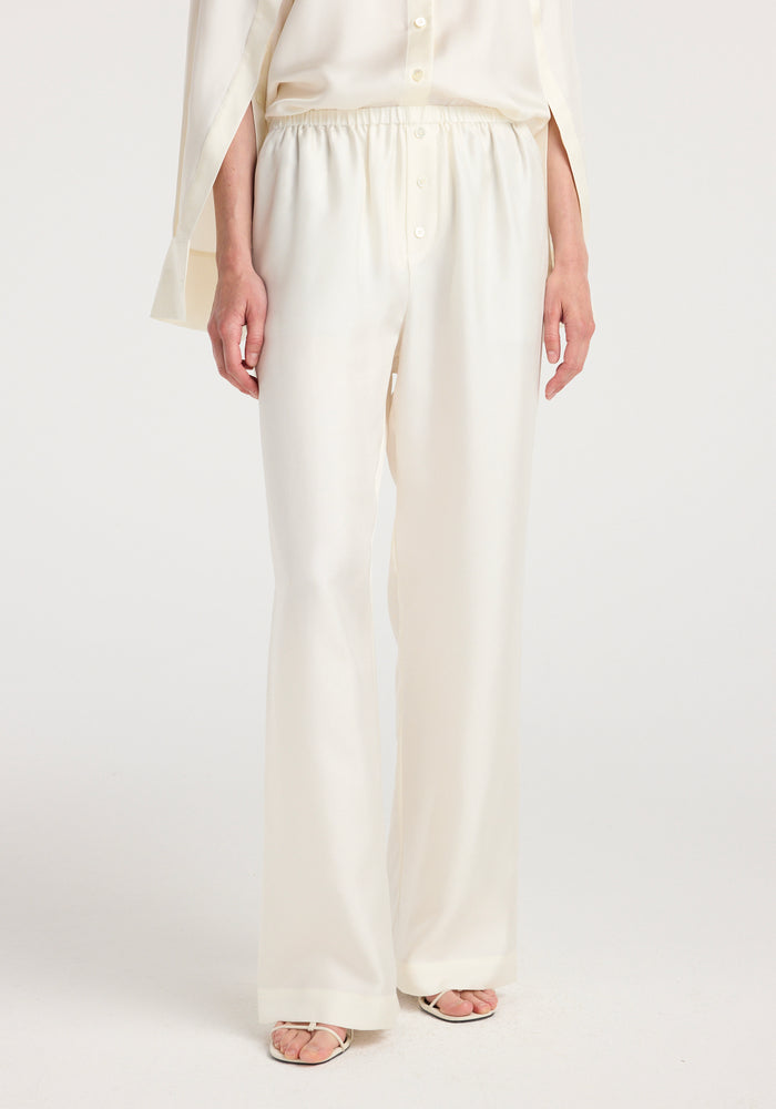 Silk relaxed trousers | cream