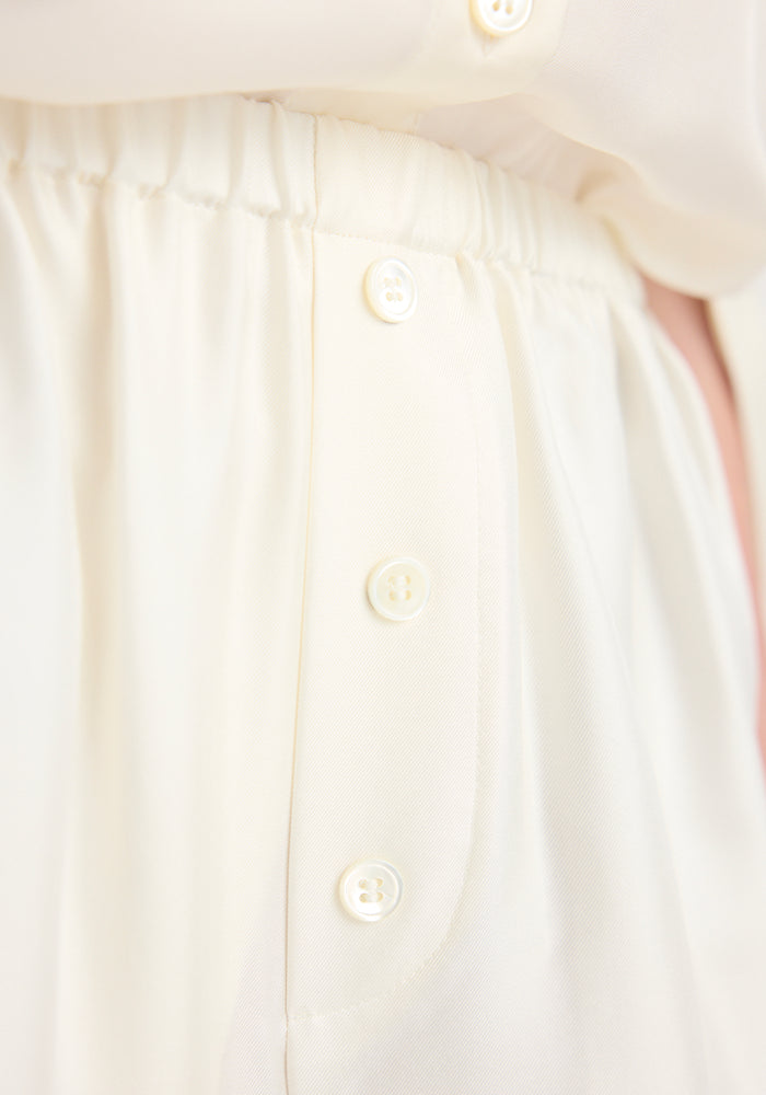 Silk relaxed trousers | cream
