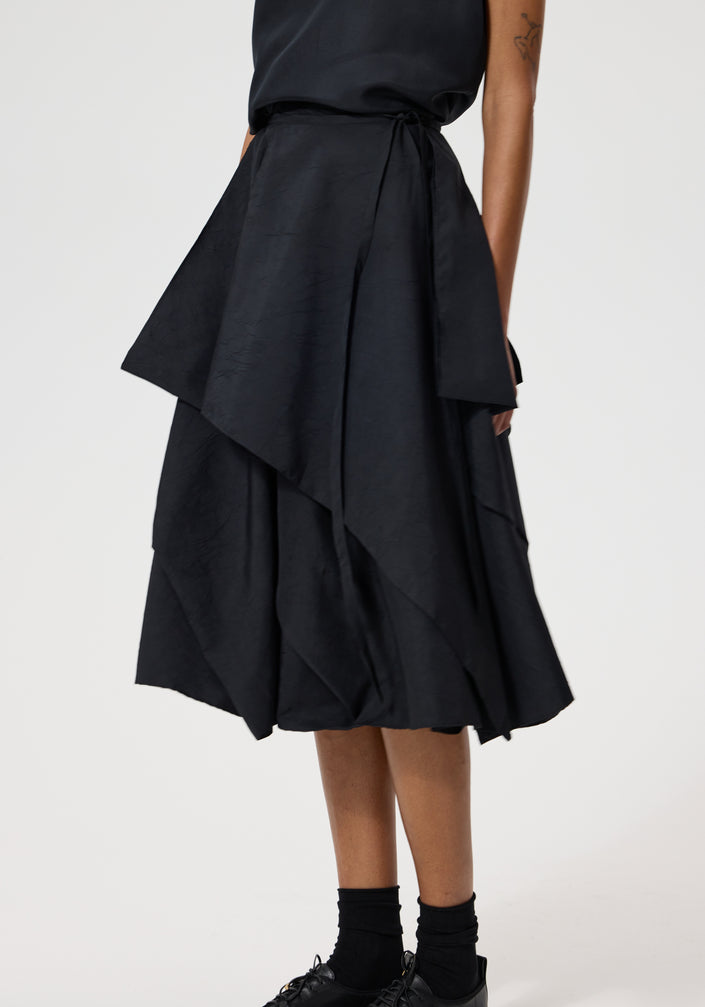 Kiku skirt | black