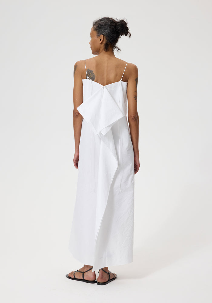 Oranda no Kazaguruma dress | optic white