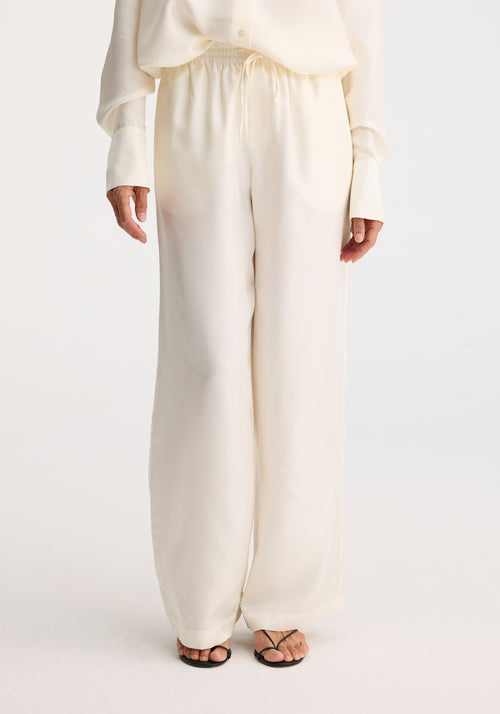 Relaxed silk trousers | cream