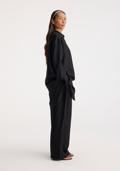 Signature elongated silk shirt | noir