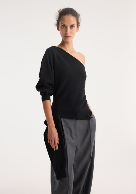 Off shoulder single sleeve top | black