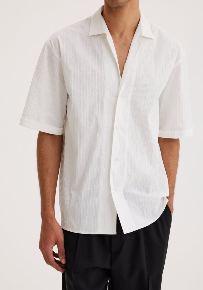 Structured cotton short sleeve shirt | off-white irregular pinstripe